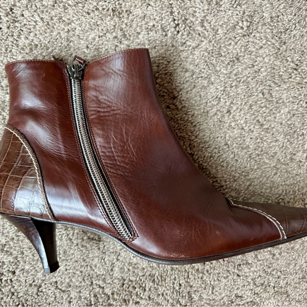 Amalfi Brown Heeled Boots with Sleek Design